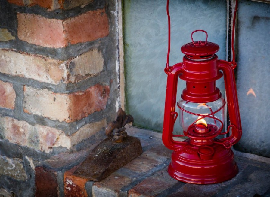 Feuerhand Feuerhand Baby Special 276 Hurricane Lantern - Ruby Red | Lanterns