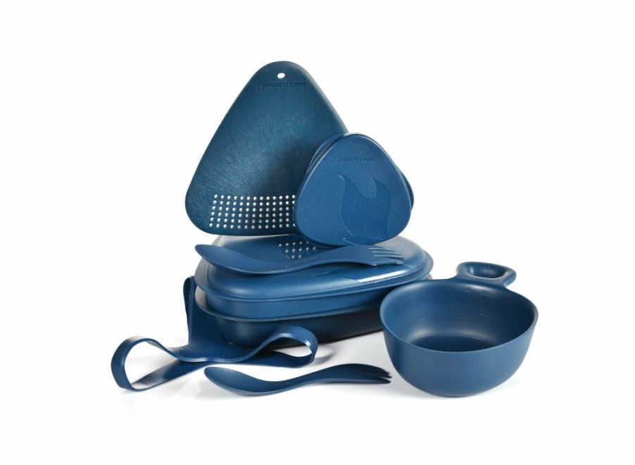 Light My Fire Light My Fire Outdoor Mealkit 8Pcs - Hazy Blue | Lunchboxes