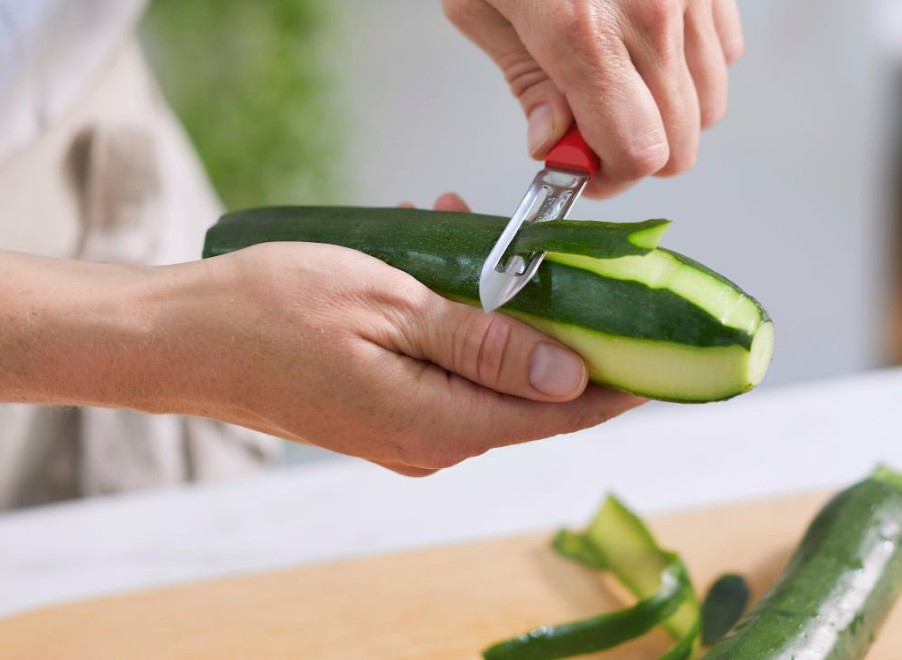 Opinel Opinel No.315 Essentiels+ Peeler - Red | Kitchen Knives